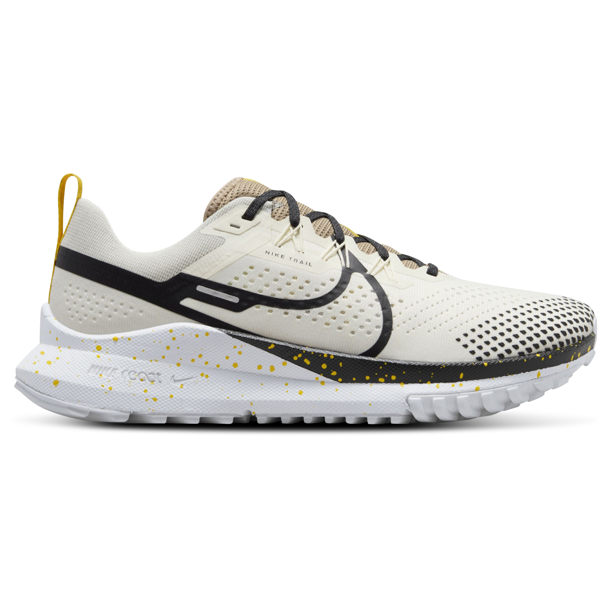 Men's Nike Pegasus Trail 4, Pale Ivory/Black-Khaki-White, 10.5 D Medium